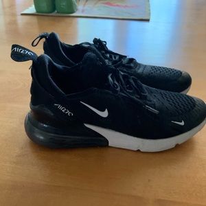 Nike AirMax 270